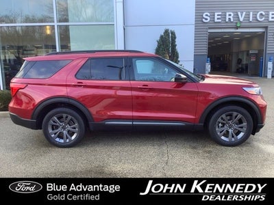 2023 Ford Explorer XLT