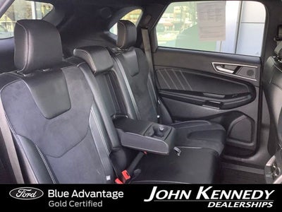 2022 Ford Edge ST