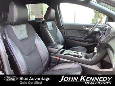 2022 Ford Edge ST