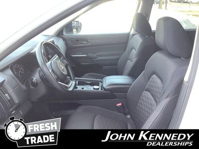 2023 Nissan Pathfinder S