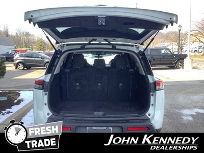 2023 Nissan Pathfinder S