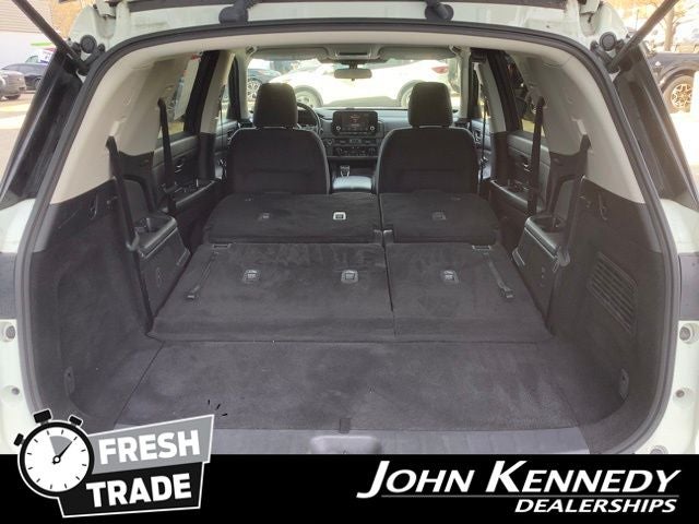 2023 Nissan Pathfinder S