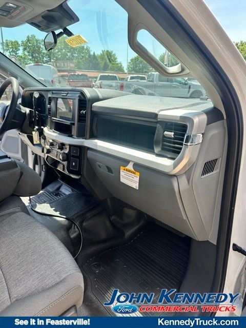 2026 Ford F-550SD Landscape Dump Commercial