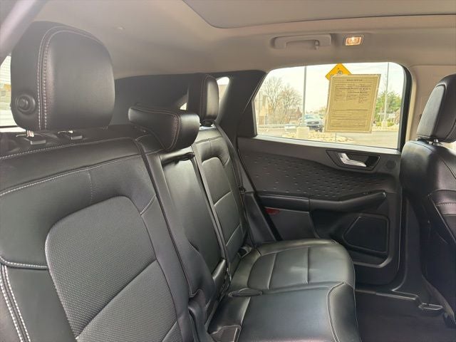 2020 Ford Escape Hybrid Titanium