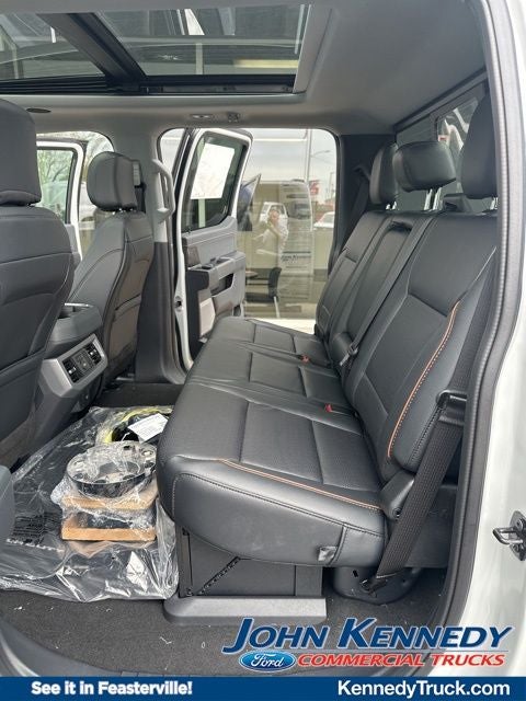 2026 Ford F-350SD Lariat Pickup