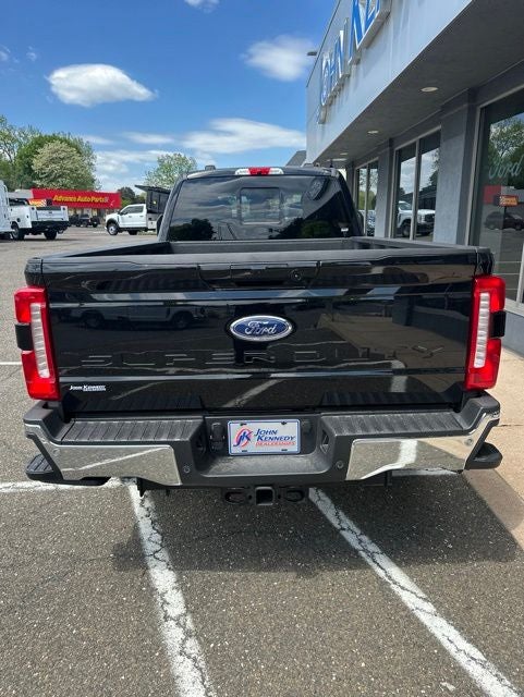 2026 Ford F-350SD F-350® Lariat®