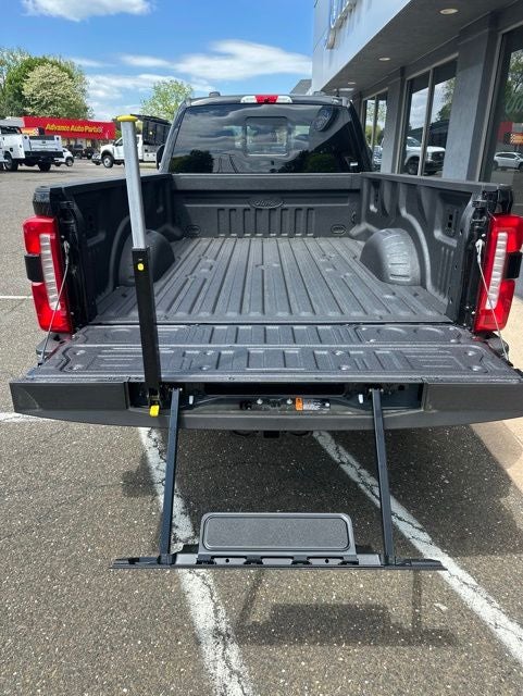 2026 Ford F-350SD F-350® Lariat®