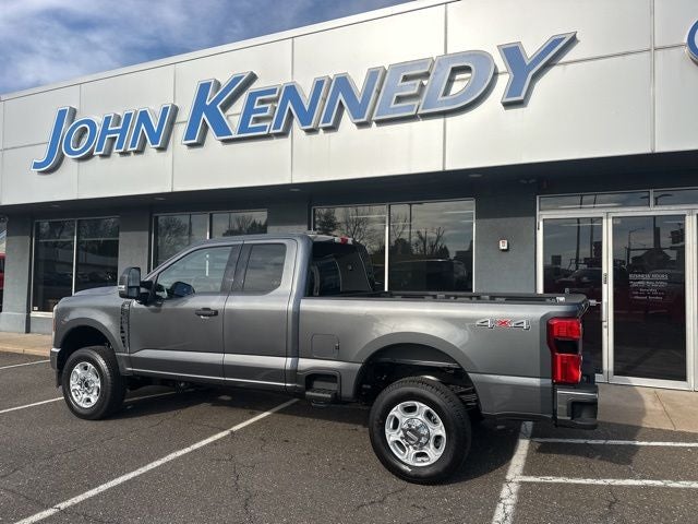 2026 Ford F-350SD XLT Pickup