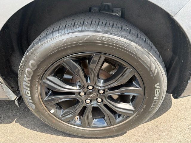 2024 Ford Edge SE