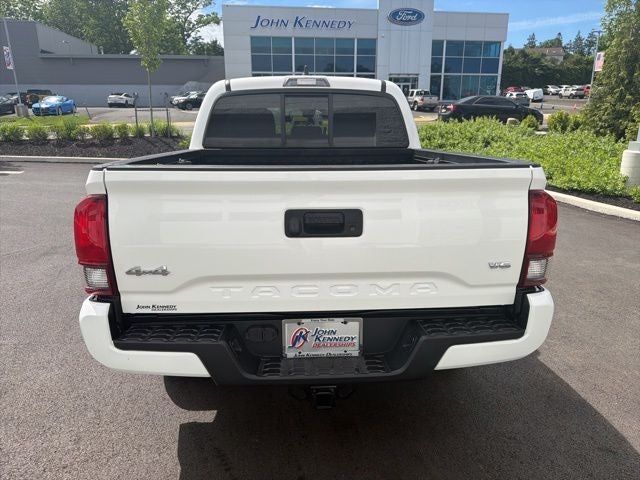 2022 Toyota Tacoma SR V6