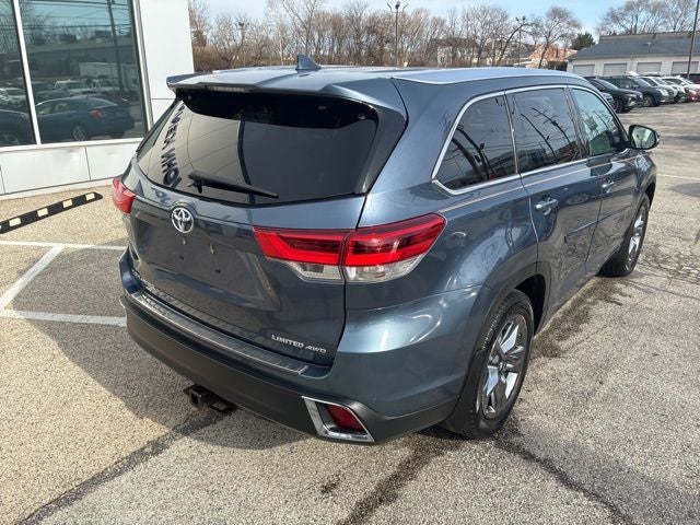 2017 Toyota Highlander Limited
