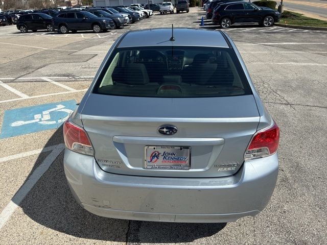 2013 Subaru Impreza 2.0i Premium