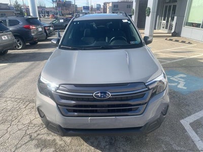 2025 Subaru Forester Premium