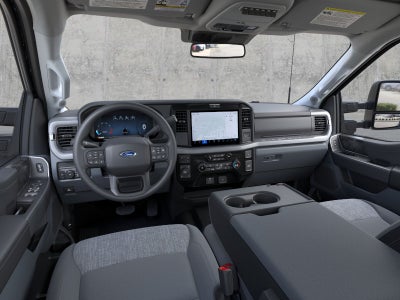 2026 Ford Super Duty F-350® XLT