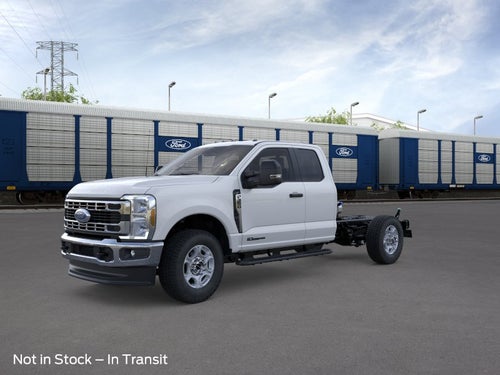 2026 Ford Chassis Cab F-350® XLT