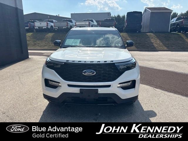 2024 Ford Explorer ST-Line