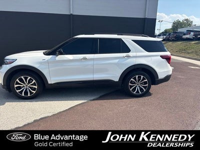 2024 Ford Explorer ST-Line