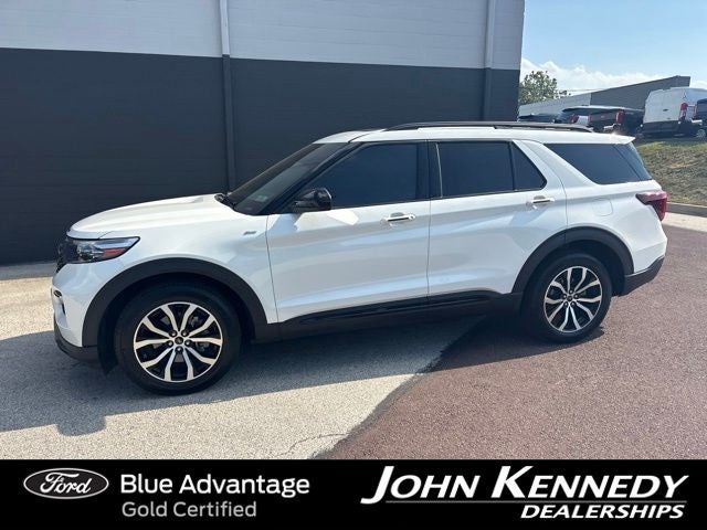 2024 Ford Explorer ST-Line