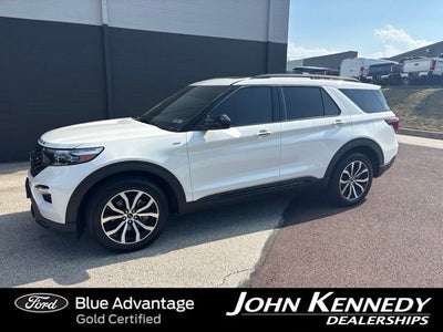 2024 Ford Explorer ST-Line