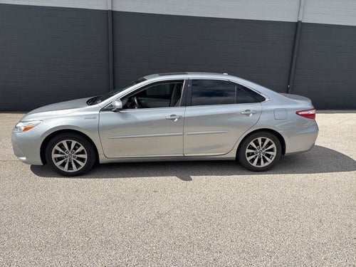 2017 Toyota Camry Hybrid XLE