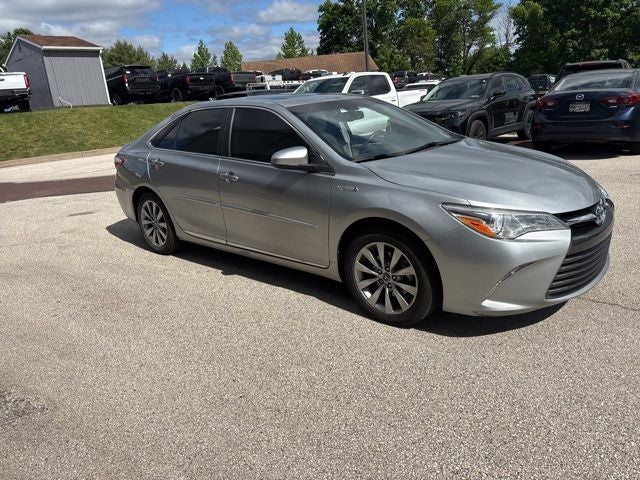 2017 Toyota Camry Hybrid XLE