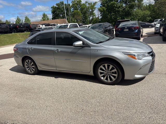 2017 Toyota Camry Hybrid XLE
