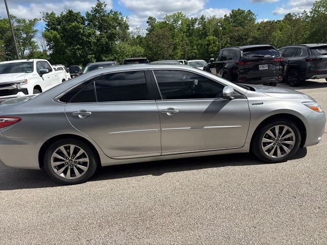2017 Toyota Camry Hybrid XLE