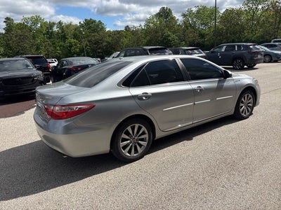 2017 Toyota Camry Hybrid XLE