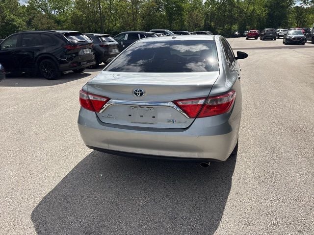 2017 Toyota Camry Hybrid XLE