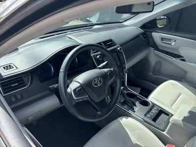 2017 Toyota Camry Hybrid XLE