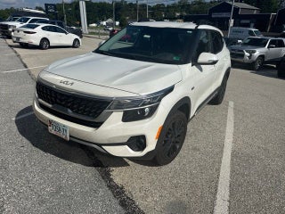 2022 Kia Seltos Nightfall