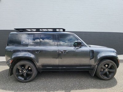 2022 Land Rover Defender 110 X-Dynamic HSE