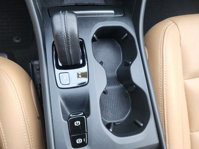 2020 Volvo XC40 Momentum